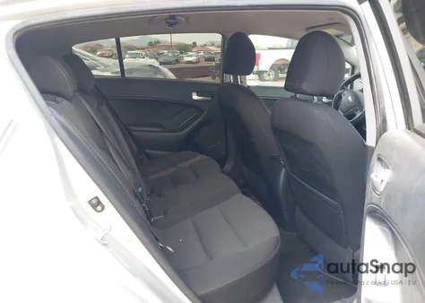 2017 Kia Forte Lx z USA, uszkodzony, nr VIN KNAFK5A88H5695216